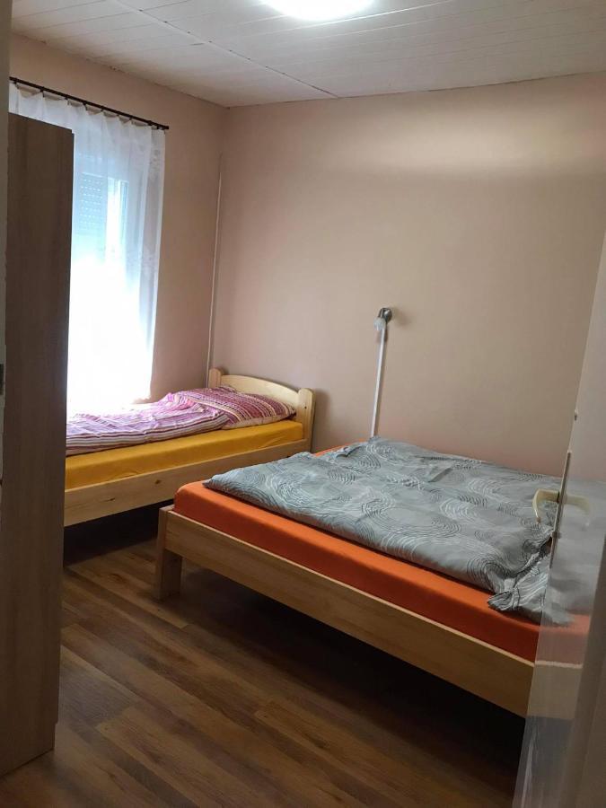 Tahiti Apartman Daire Hajdúszoboszló Dış mekan fotoğraf
