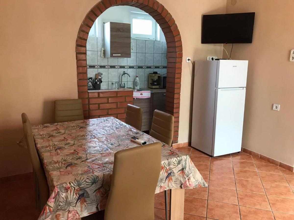 Tahiti Apartman Daire Hajdúszoboszló Dış mekan fotoğraf