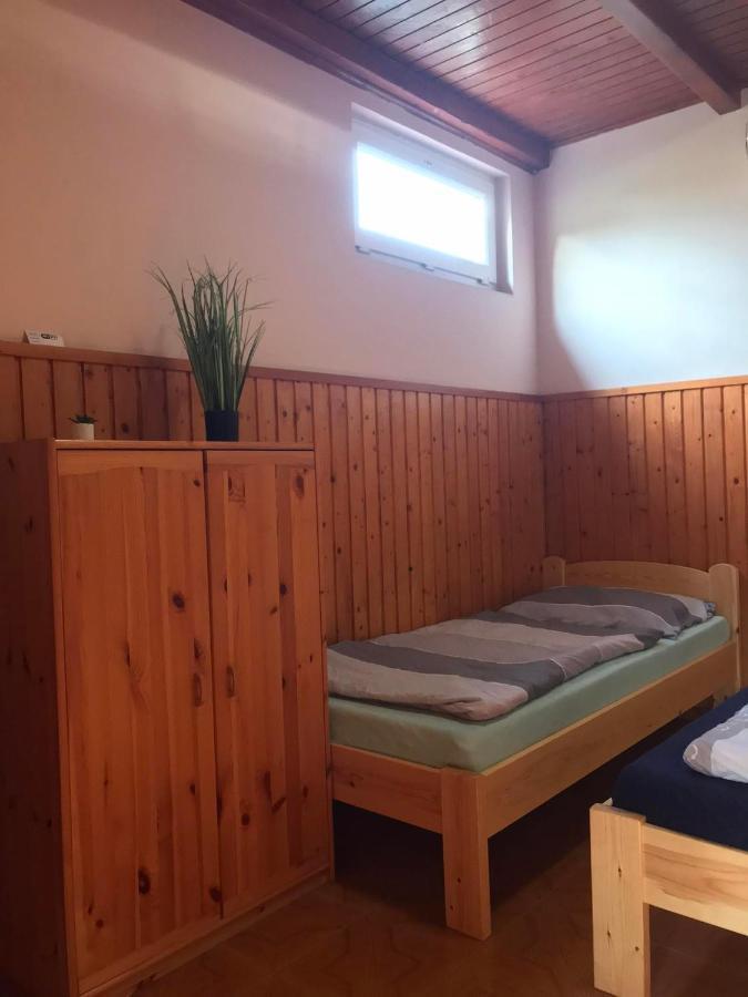 Tahiti Apartman Daire Hajdúszoboszló Dış mekan fotoğraf