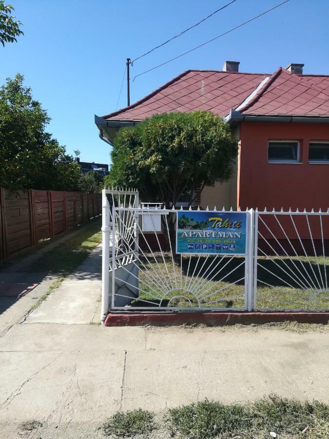 Tahiti Apartman Daire Hajdúszoboszló Dış mekan fotoğraf
